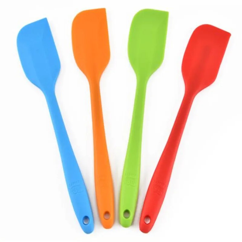 🍳🔥 Heat-Resistant Silicone Spatula