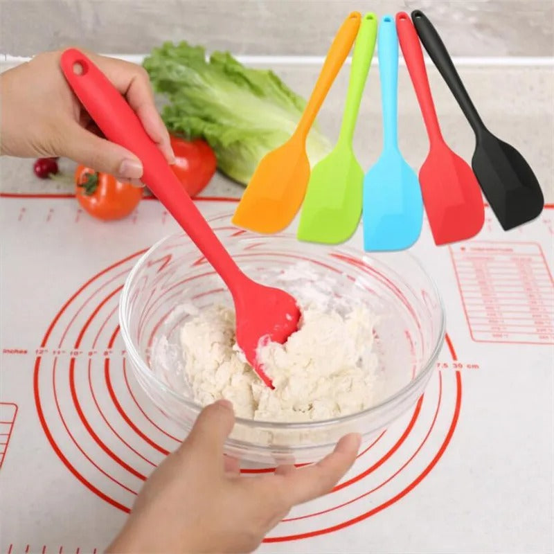 🍳🔥 Heat-Resistant Silicone Spatula